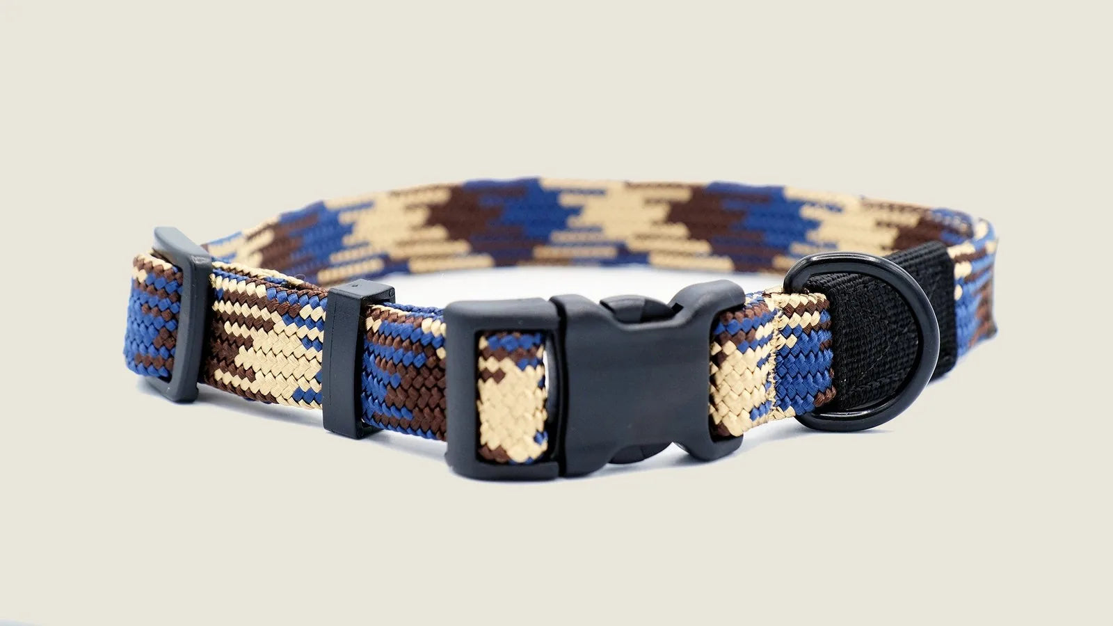 Adventure Style Mountain Argyle dog collar in blue, brown, and beige, crafted from durable nylon climbing rope.