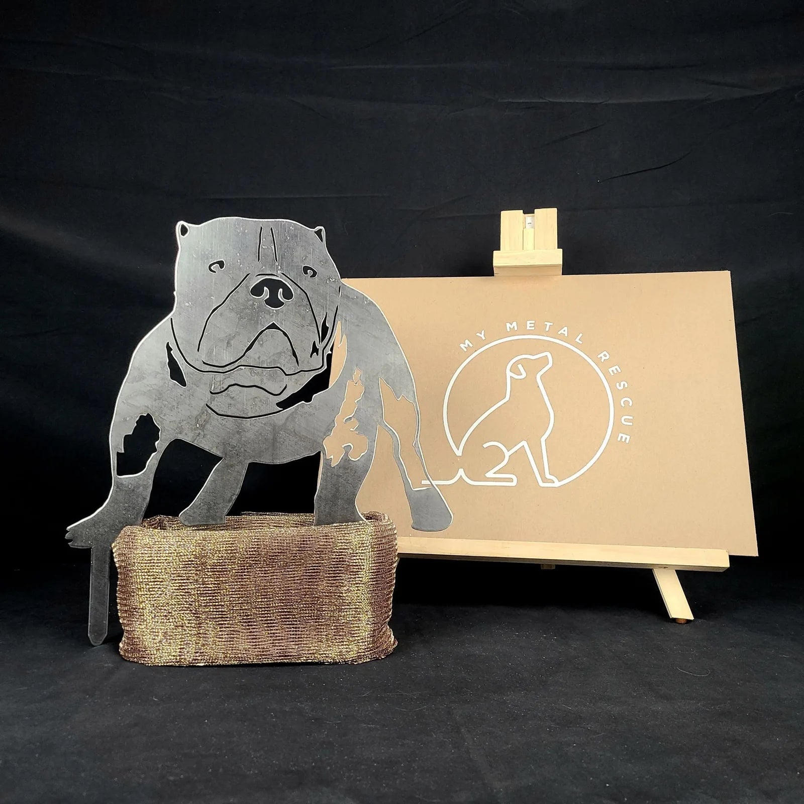 American Bully silhouette wall art in rusty metal, set on textured base with My Metal Rescue branding in the background.
