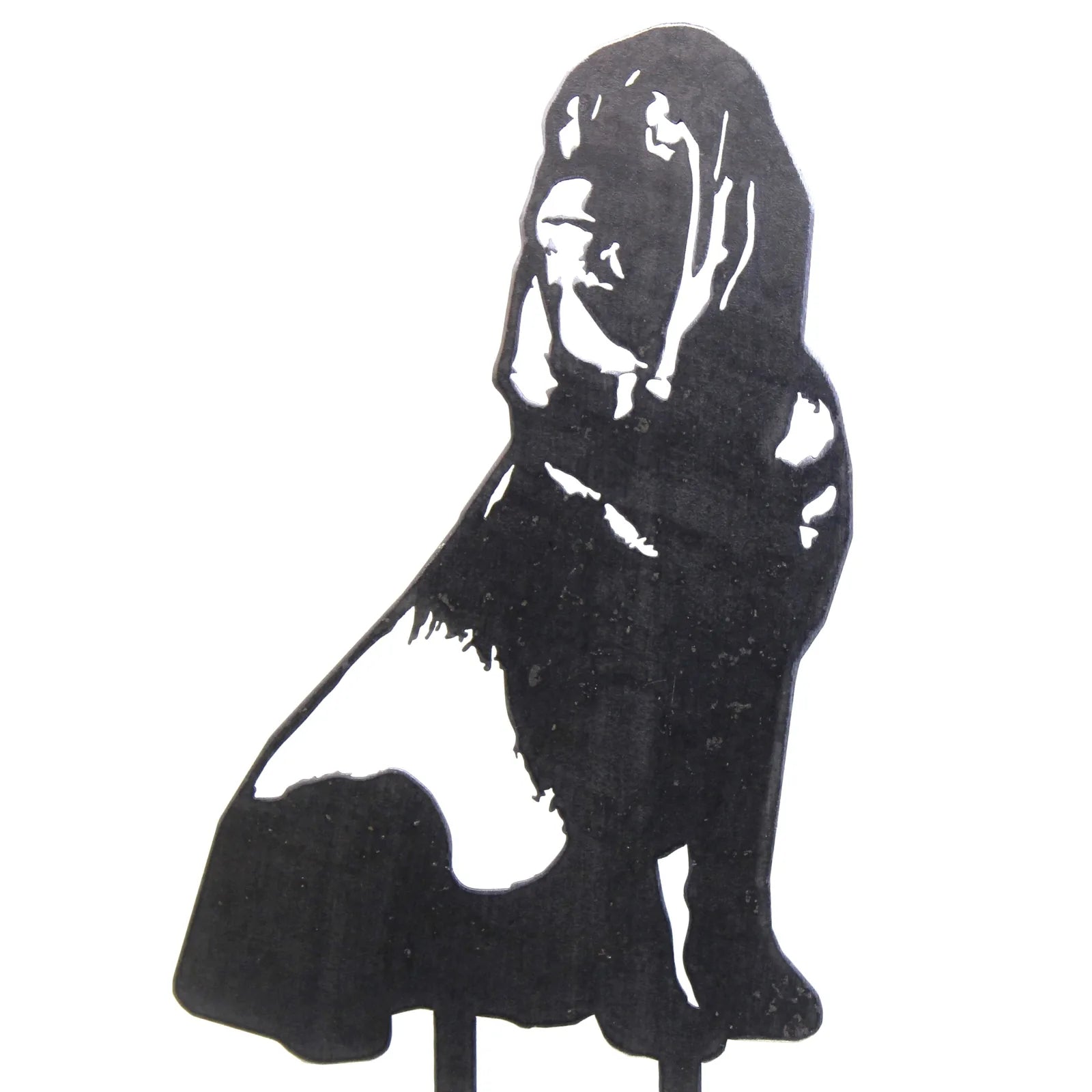 Black metal silhouette of a Bloodhound, showcasing detailed features and a sitting posture for outdoor decor.
