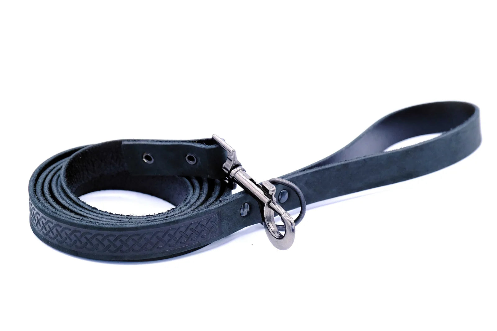 Black leather dog leash featuring a braided pattern and a silver hardware clip for secure attachment.