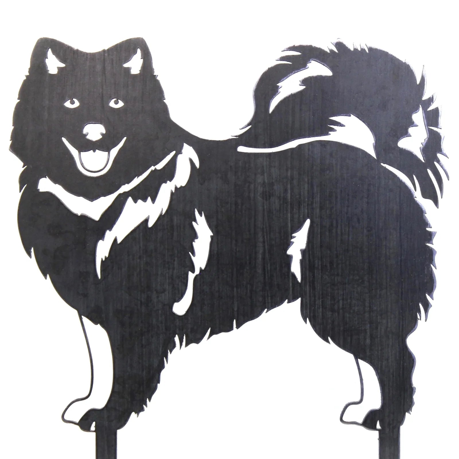 Keeshond silhouette in matte black metal, featuring detailed fur and a playful expression, perfect for garden decor.