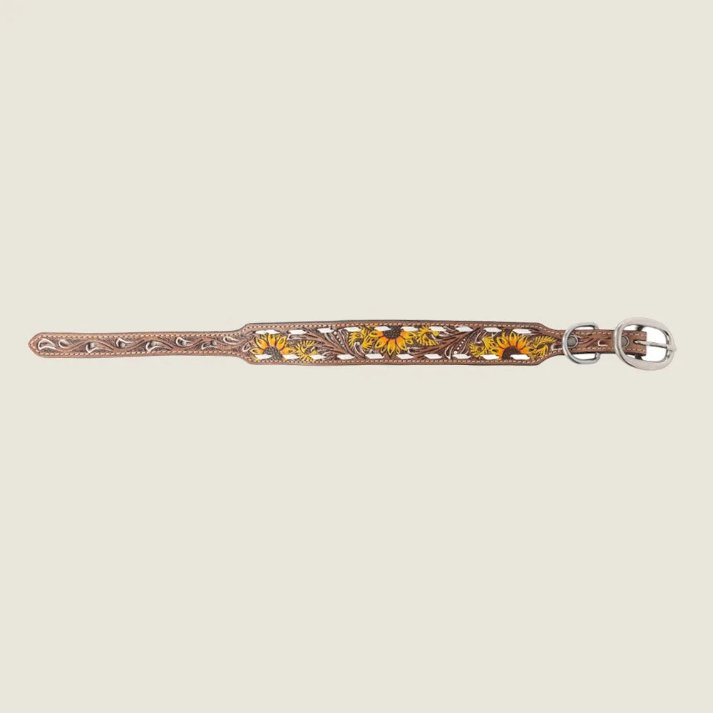 Rustic leather dog collar in sandstone with hand-painted sunflowers and white contrast lacing. Adjustable for all sizes.