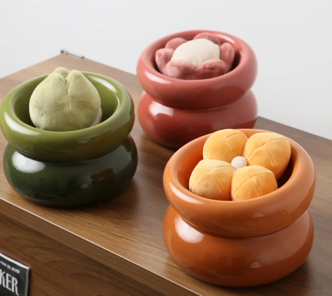 Soufflé Pet Bowl in Rose Pink, featuring a comfortable design with a diagonal opening, perfect for pets during mealtime.