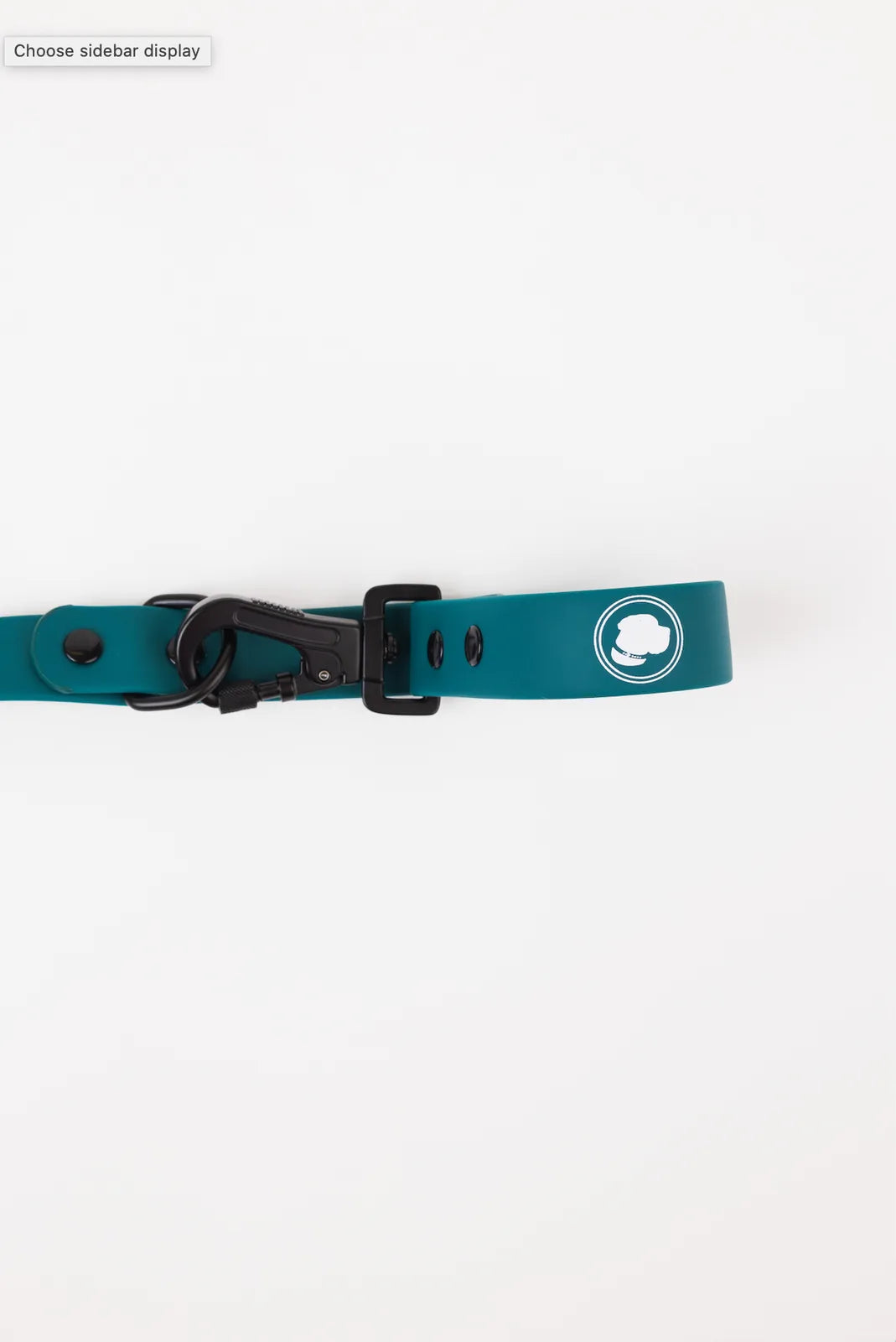 Forest green adjustable dog leash with a black locking carabiner, featuring a logo and multiple length adjustment options.